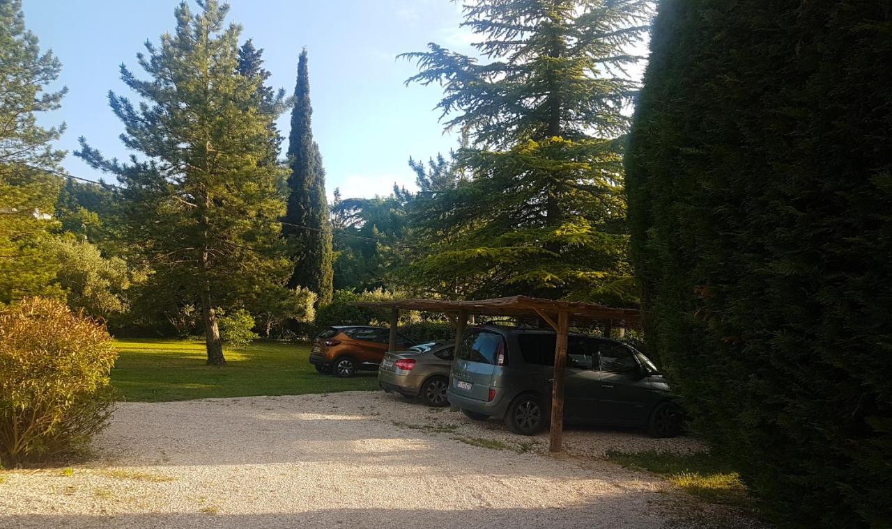 Ferienwohnung Bastide En Provence Auriol Exterior foto