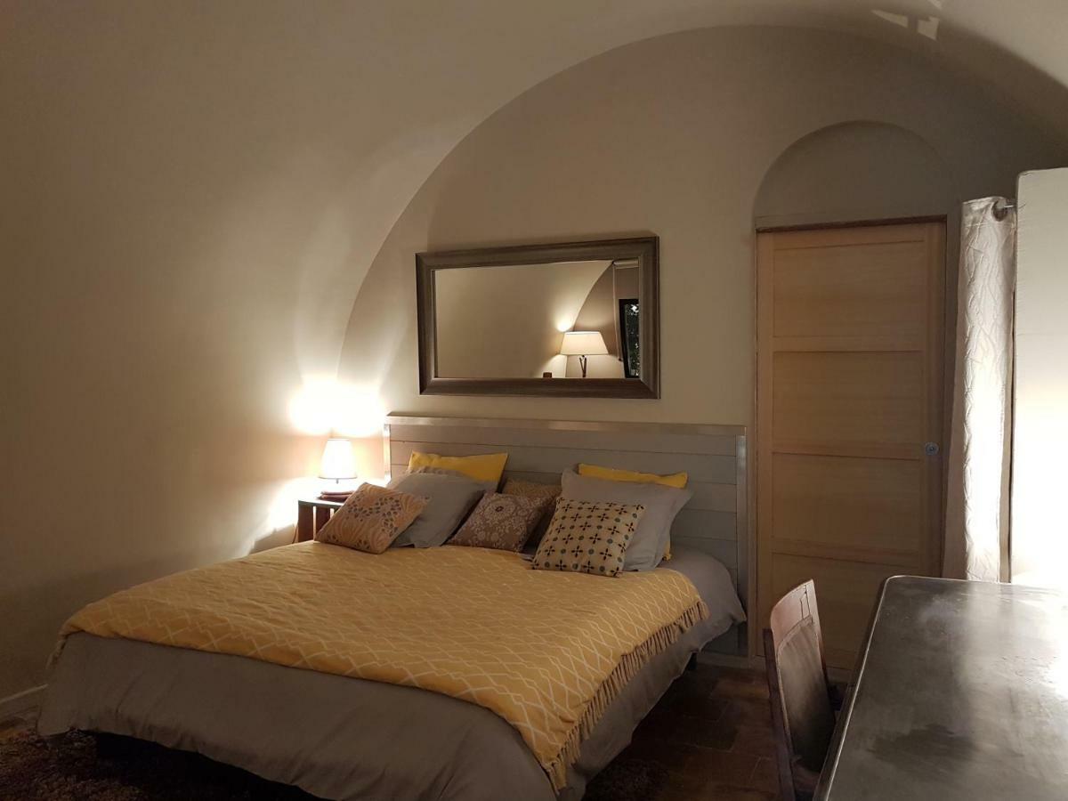 Ferienwohnung Bastide En Provence Auriol Exterior foto